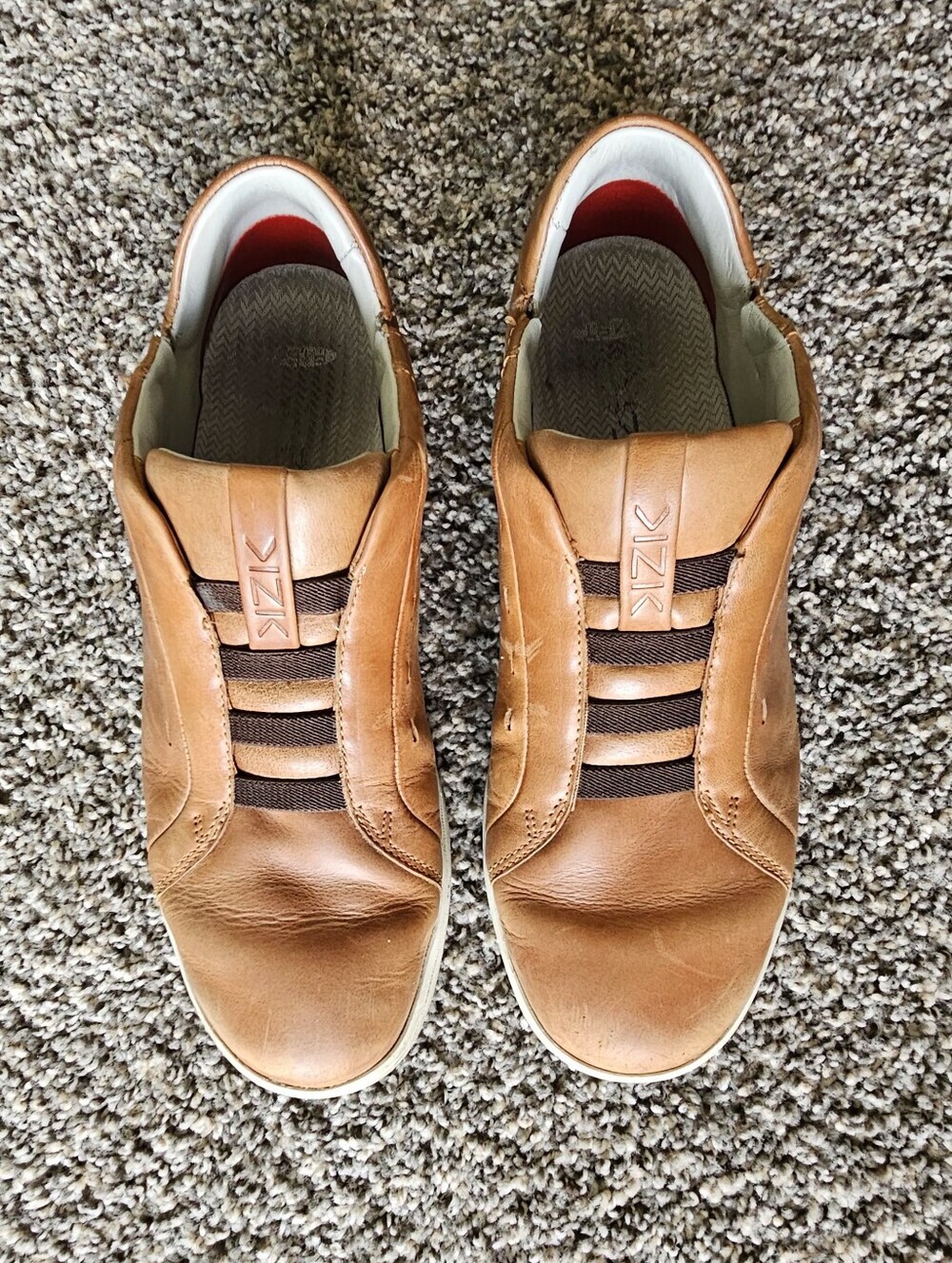 Kizik New York brown leather shoes Men's Tan Leather Slip-On Casual Sneakers